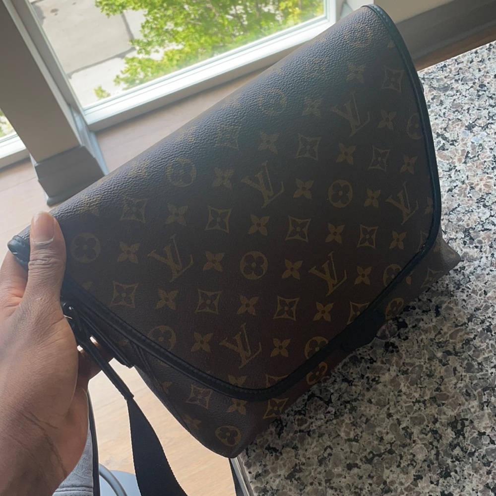 Louis Vuitton bag
